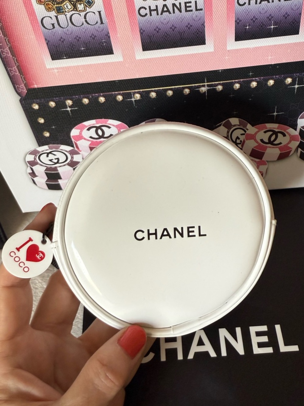 CHANEL ROUGE COCO ROUND COIN PURSE MAKEUP BAG CLUTCH